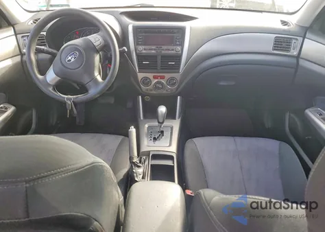 2010 Subaru Forester Xs z USA, uszkodzony, nr VIN JF2SH6BC4AH781301